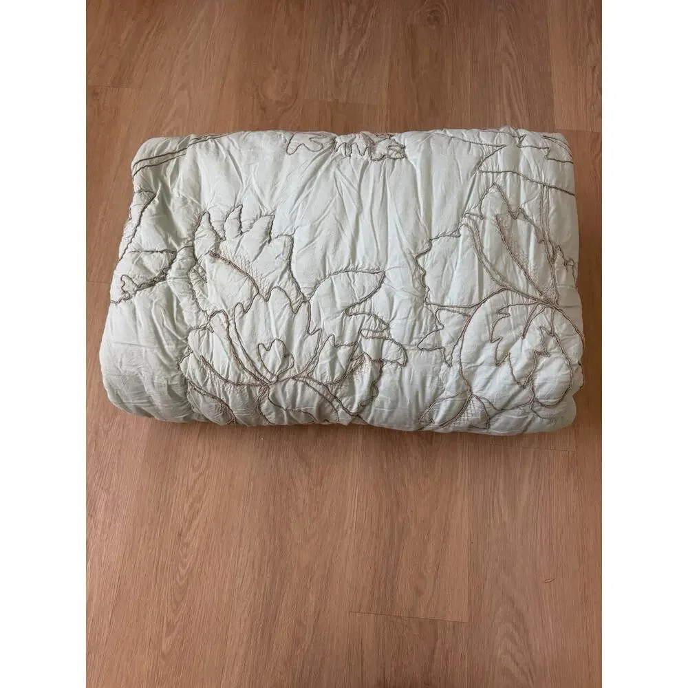 Vintage SOFT SURROUNDINGS sage/mint green Crinkle Comforter Queen Size